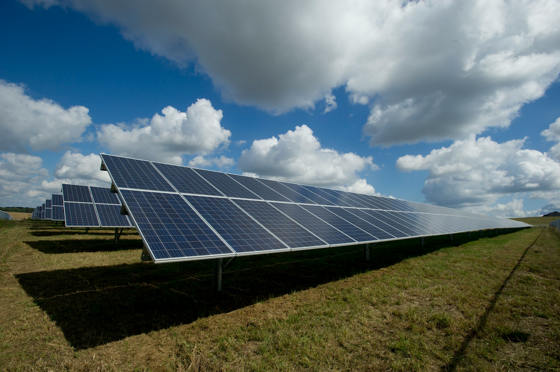 Hungry Help Rooftop Solar
